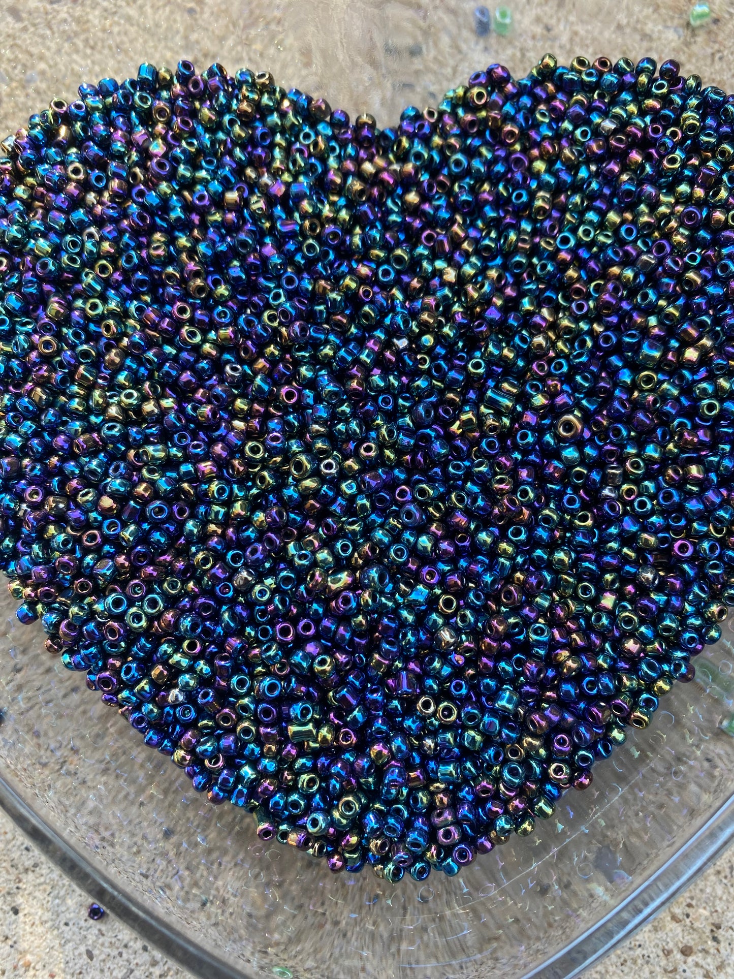 3mm- 8/0 beads,  Iridescent Black - Rainbow Black- beads, 8/0 Seed Beads Glass Beads, 450 Grams