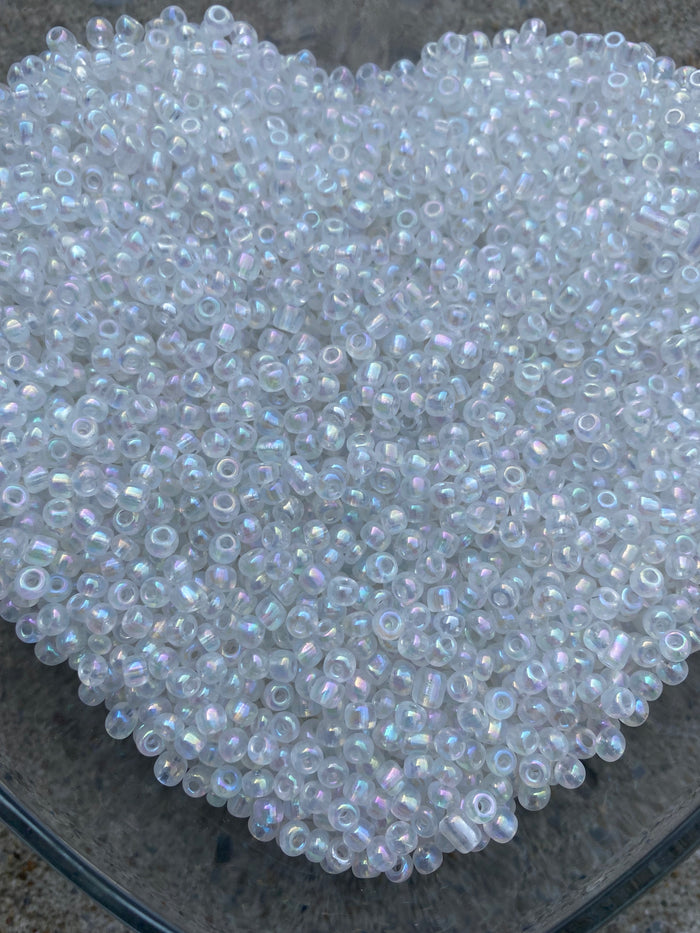 Clear/White Beads - Rainbow White Beads- Pear Shimmer Beads- 4mm- 6/0 Glass Seed Beads For Jewelry Making, - White Beads-DIY Waist beads, Bracelet Necklace Earrings- 450 Grams