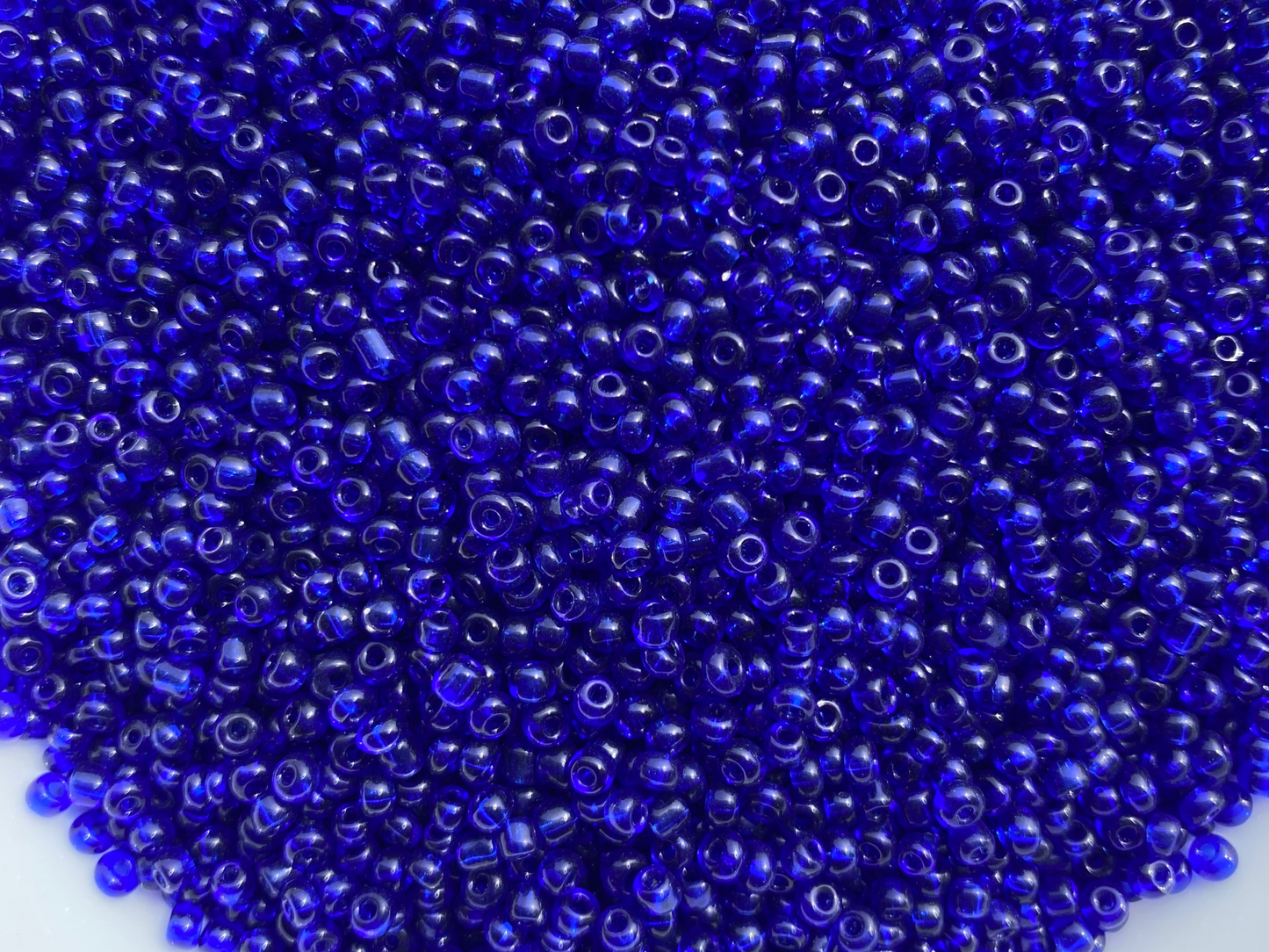 High-Quality 8/0 Blue Seed Beads, 3mm, Perfect for Jewelry Making