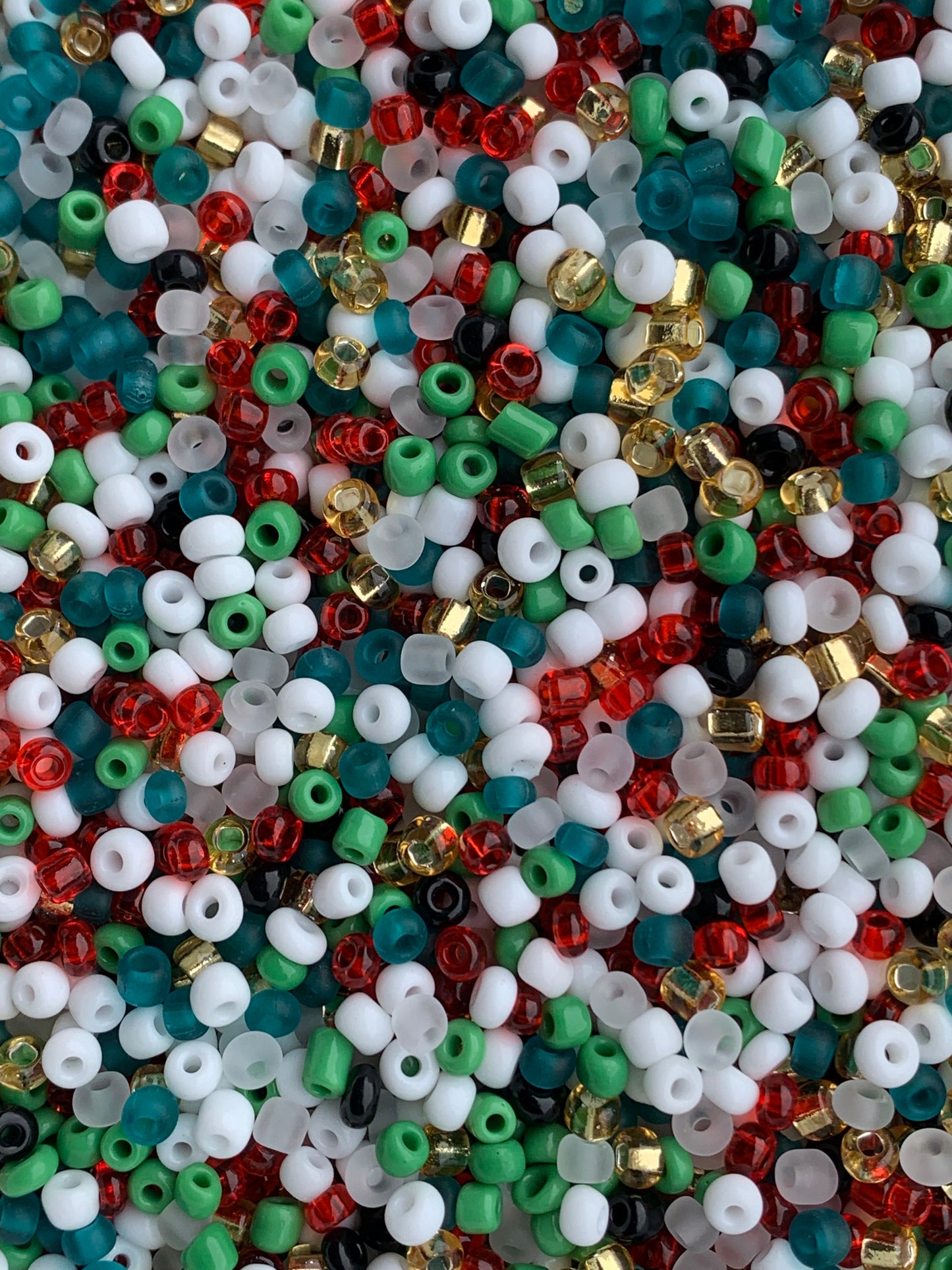 Christmas inspired: seed bead mix ~ 8/0 Seed Beads Glass Beads, Glass Bead, Mixed Beads