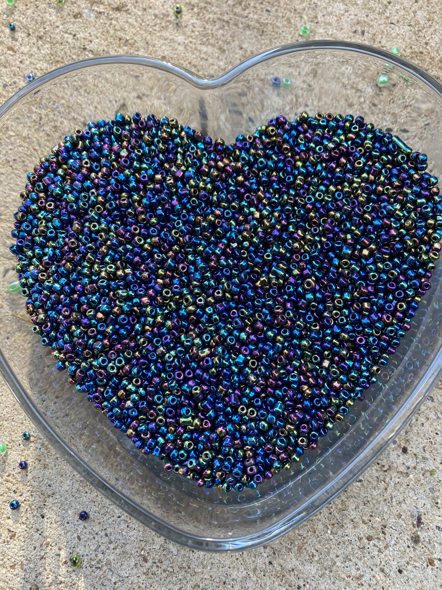 3mm- 8/0 beads,  Iridescent Black - Rainbow Black- beads, 8/0 Seed Beads Glass Beads, 450 Grams