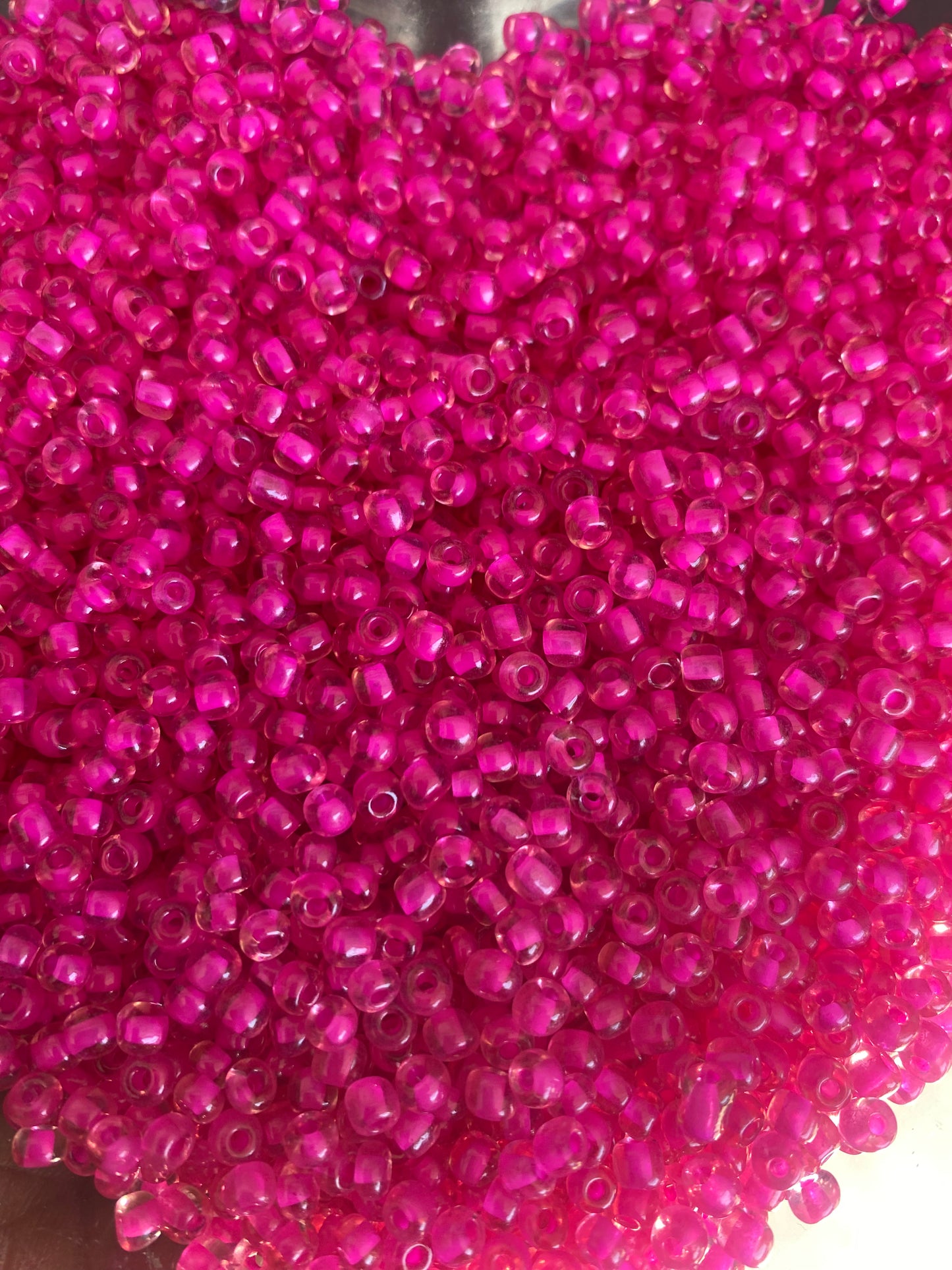Size 6/0 4mm a pink beads