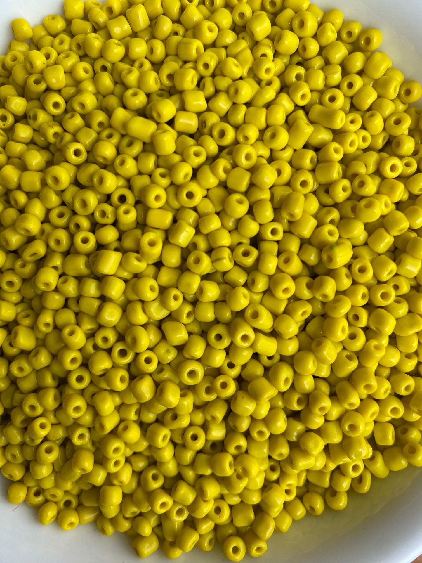 4mm Yellow Glass Beads Mix - 6/0 - Multiple Shades for Jewelry Making (450g)