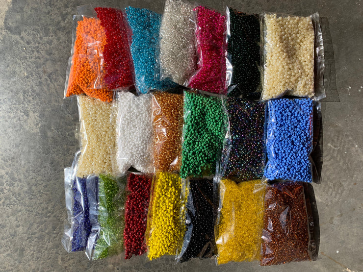 3mm- 8/0 Beads lot, Bulk beads, Glass Seed Beads Size 8/0, hole size 3.6mm, 20 different colors, 225 per bag, 4500grams or 9.9lbs